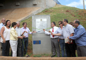 “Quando deputados, prefeito e lideranças trabalham unidos em prol da comunidade as coisas acontecem”, disse o prefeito