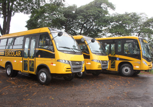 Veículos serão utilizados para o transporte de crianças da zona rural e para o deslocamento aos projetos pedagógicos