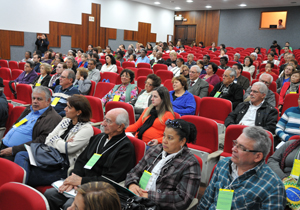 No primeiro dia de conferência foram apresentados dados da gestão atual do CMDI, que investiu mais de R$ 1,0 milhão em favor dos idosos de Londrina