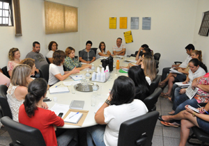 Participantes solicitam implantação de serviço regionalizado de atendimento à população em situação de rua