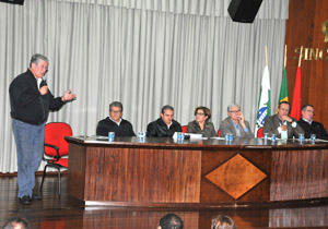Encontro reuniu Grupo de Trabalho e população para discutir a estrutura administrativa da Companhia