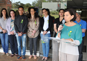 A cerimônia de hoje (4) recebeu alunos de três escolas municipais e um grupo de idosos japoneses para apresentações de dança