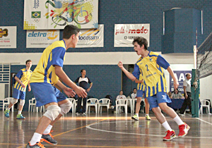 Futsal e vôlei masculino conquistam mais dois títulos para Londrina Futsal e vôlei masculino conquistam mais dois títulos para Londrina