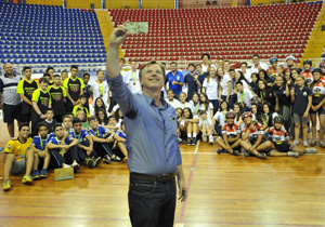 Alexandre Kireeff recebeu atletas e técnicos no Moringão para agradecer a boa participação da cidade nos Jogos Escolares da Juventude