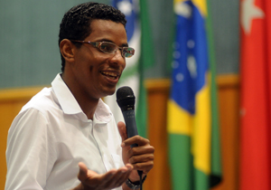 Prefeito Kireeff anuncia novo líder na câmara