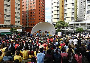 Crianças e adolescentes foram protagonistas das atividades; outras 600 pessoas participaram de ato público pelo combate ao abuso e à exploração sexual