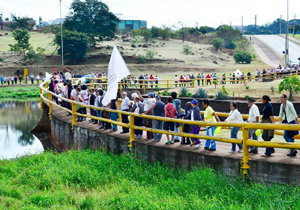 abraço.lago.norte.foto Flávio Conceição