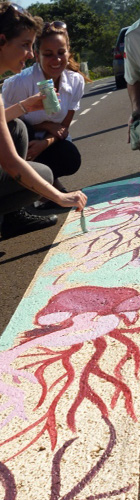 Dia da Conscientização da Cardiopatia Congênita ganha faixa personalizada para celebrar a vida e a saúde pelas mãos da artista plástica Thaís Arcangelo