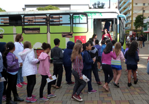 Biblioteca Móvel Ambiental estará nos bairros até o dia 22 de julho