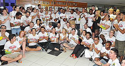 O evento reúne a elite da capoeira internacional, com alguns dos melhores mestres do mundo