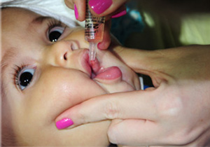 Crianças de seis meses a menores de cinco anos devem tomar a vacina, que estará disponível em todas as Unidades Básicas de Saúde