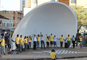 Público terá acesso à assessoria jurídica e a avaliações de saúde, além de presenciar apresentações artísticas