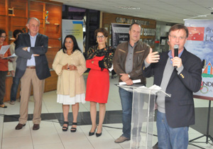 “Dê a mão para o futuro”