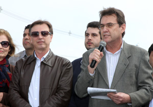 Novas unidades municipais e Centro Municipal de Educação Infantil irão atender mais de mil crianças da região norte de Londrina