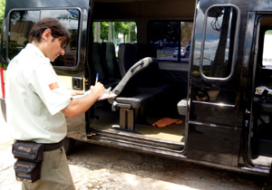 A partir do dia 1 de setembro, os veículos que não estiverem regularizados serão notificados pela CMTU e poderão sofrer cassação da licença