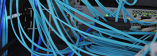 Contrato de serviço foi firmado com a Sercomtel; as mudanças para cabeamento de fibra óptica iniciaram em dezembro