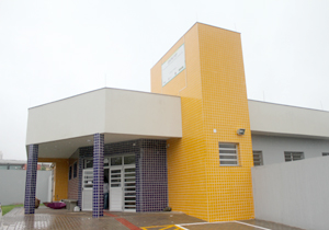 Inaugurado no final de fevereiro, a unidade oferece acompanhamento especializado para homens e mulheres em situação de rua