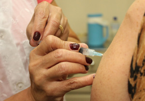 Neste sábado (30), todas as Unidades Básicas de Saúde do Município estarão abertas para imunização