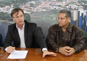 George Danielides assume a chefia de gabinete