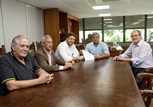 deputado.requiao.filjo.VP