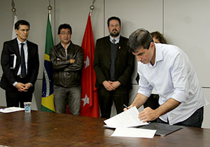 assinatura.decreto.cmtu.VP