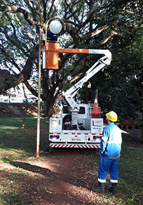 Sercomtel Iluminação zera fila de chamados em atraso