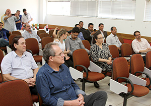 lei.celular.banco.V4