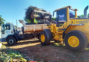 CMTU contrata empresa para limpeza de PEVs e recolhimento de entulhos