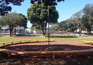 Prefeitura finaliza revitalização de praça no Jardim Bandeirantes