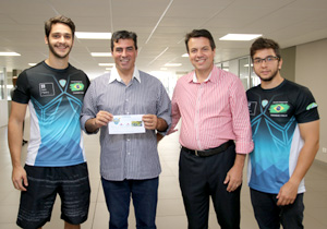 caiaque.polo.convite.VP