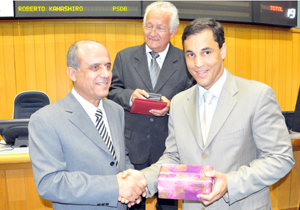 Além do prefeito, todo o secretariado municipal compareceu para a abertura dos trabalhos; prefeito libanês também esteve presente