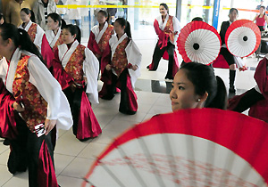 O grupo Sansey de Londrina realiza neste feriado a 8ª edição do “Londrina Matsuri O grupo Sansey de Londrina realiza neste feriado a 8ª edição do “Londrina Matsuri