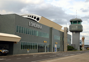 Acordo de cooperação prevê a instalação do ILS no aeroporto Acordo de cooperação prevê a instalação do ILS no aeroporto