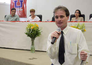 Seminário promove inserção de deficientes no mercado de trabalho Seminário promove inserção de deficientes no mercado de trabalho