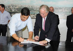 A principal melhoria é a instalação do ILS