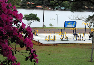 Academia às margens  do Igapó I