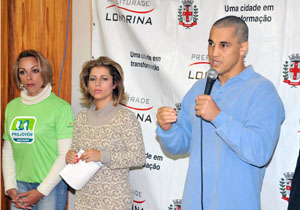 Prefeitura lança bolsa auxílio para 250 adolescentes do Projovem Prefeitura lança bolsa auxílio para 250 adolescentes do Projovem