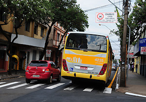 Portal da prefeitura está com nova enquete onibus3P