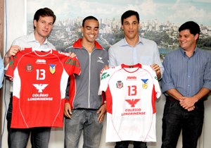 “A chegada do Super Muffato é importante para ajudar no desempenho do Colégio Londrinense no torneio. Agradecemos todo o apoio da comissão técnica da equipe na conquista da vaga junto à Confederação Brasileira de Futsal (CBFS)”, disse Barbosa Neto. 