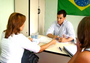 Depois de uma pausa de 15 dias, o programa “Prefeitura nos Bairros” volta na próxima terça-feira, na Escola Municipal América Sabino Coimbra