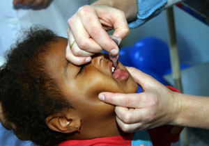 Crianças menores de cinco anos poderão ser imunizadas no próximo sábado