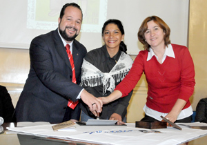 Oferecida pela Secretaria do Idoso a toda rede de serviço; no evento, foi lançado, em parceria com os Correios, o selo que faz alusão à data.