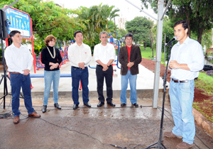 Barbosa Neto inaugura nova academia ao ar livre no Zerão Barbosa Neto inaugura nova academia ao ar livre no Zerão