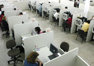 Londrina bate recorde na criação de empregos em fevereiro empregoP