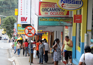 CMTU se reúne amanhã com lojistas do centro