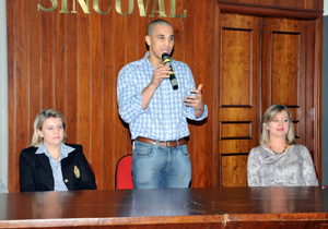 Educação e AMATRA premiam redações de alunos da rede municipal