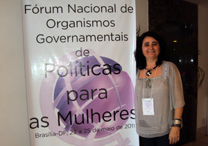 Evento debateu diretrizes, prioridades e metas da política nacional para as mulheres; secretária expôs programas, experiências e as principais dificuldades e desafios da cidade