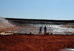 Comunidade pode conferir todas as informações sobre o novo sistema de coleta de lixo de Londrina, construído no distrito de Maravilha e orçado em mais de R$ 2 milhões