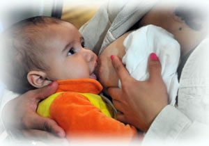 Reuniões do CALMA incentivam aleitamento materno Reuniões do CALMA incentivam aleitamento materno