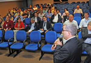 Durante a semana, os técnicos debatem projetos de lei de uso e ocupação do solo, do sistema viário e das zonas especiais de interesse social 